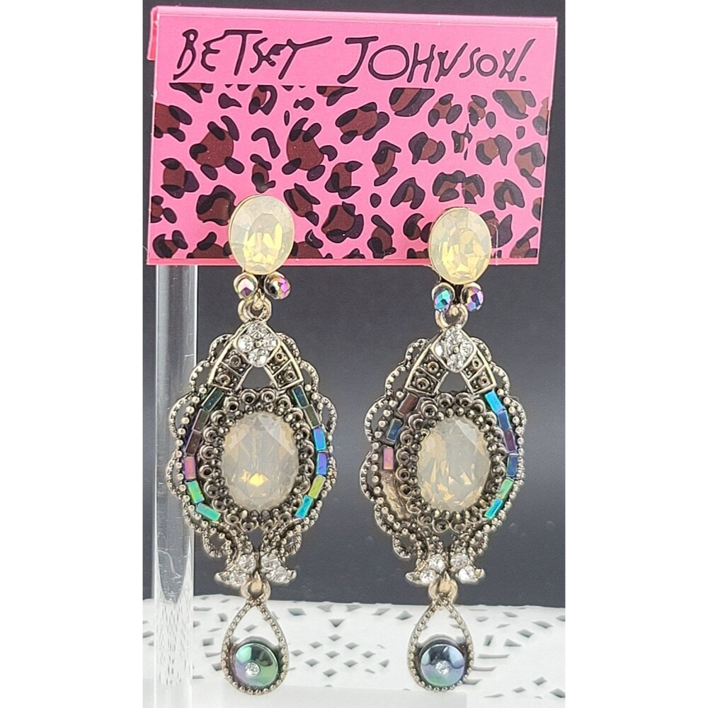 NWT Betsy Johnson 💖 Opalescent Rhinestone 2.5" Chandelier Pierced Earrings